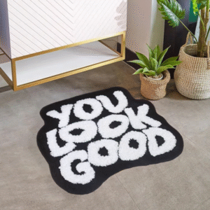 You Look Good Bath Mat – Black Funny Bathroom Rug, Soft Plush Non-Slip Microfiber Mat, Absorbent Washable Preppy Decor for Shower, Sink, or Bathtub (25″x21″)